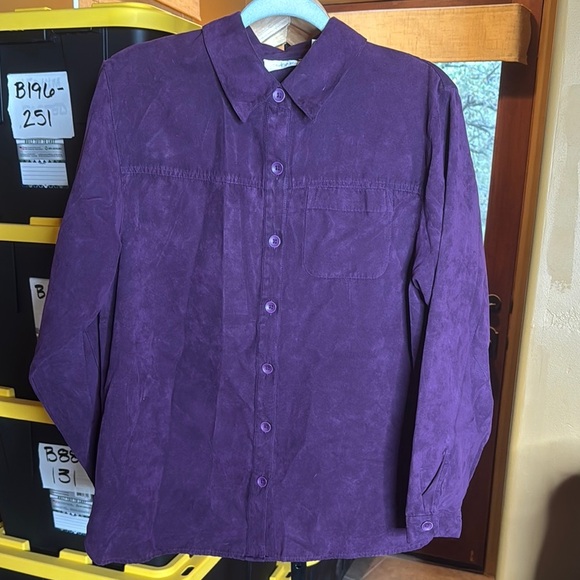 Vintage Studio Works Faux Suede Purple Button-Up Shirt Size Medium - Picture 1 of 8